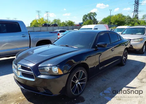 2014 Dodge Charger Se z USA, uszkodzony, nr VIN 2C3CDXBG2EH130065